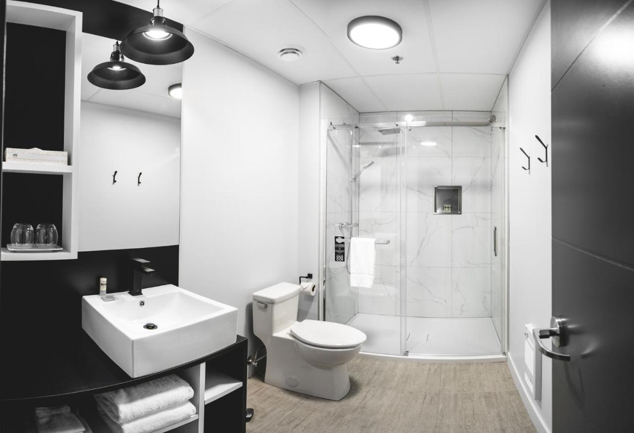 Hotel Oui Go! Trois-Rivieres Luaran gambar