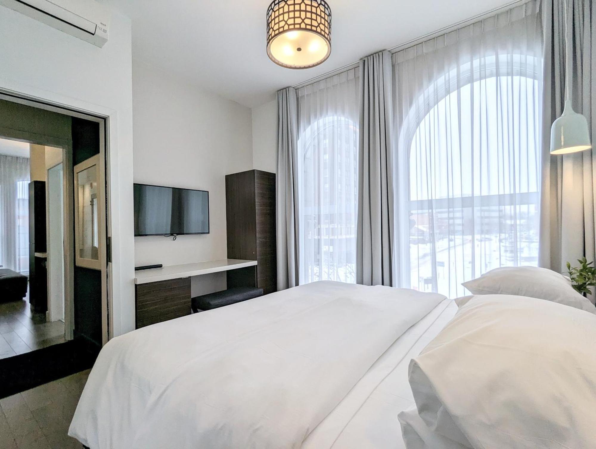 Hotel Oui Go! Trois-Rivieres Luaran gambar