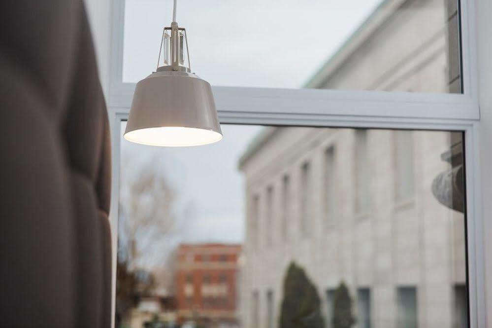Hotel Oui Go! Trois-Rivieres Luaran gambar